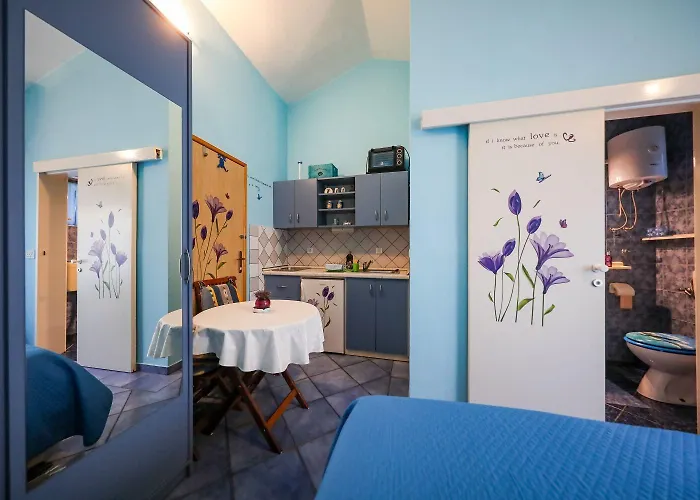 Apartments Tara